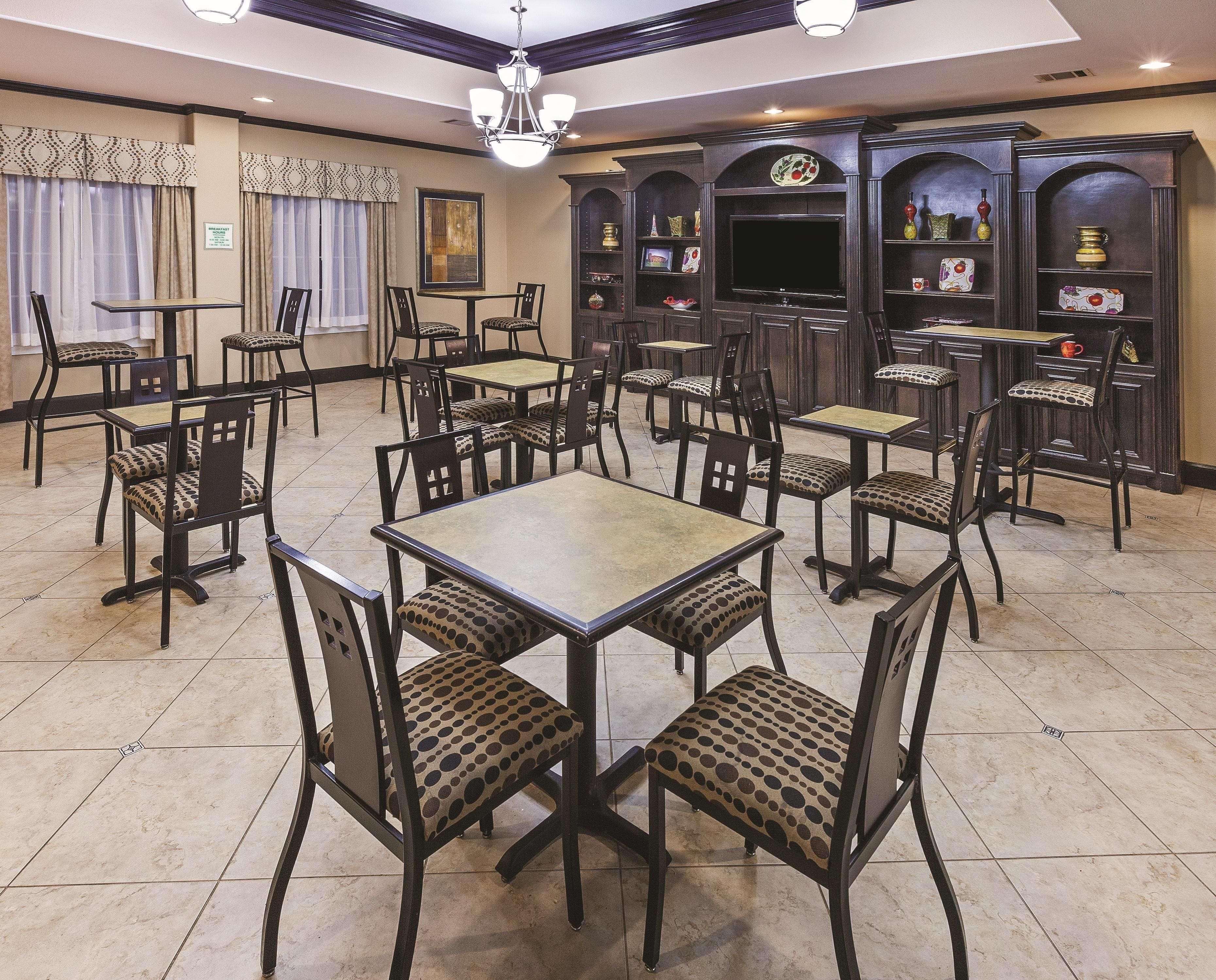 Hotel La Quinta By Wyndham Livingston