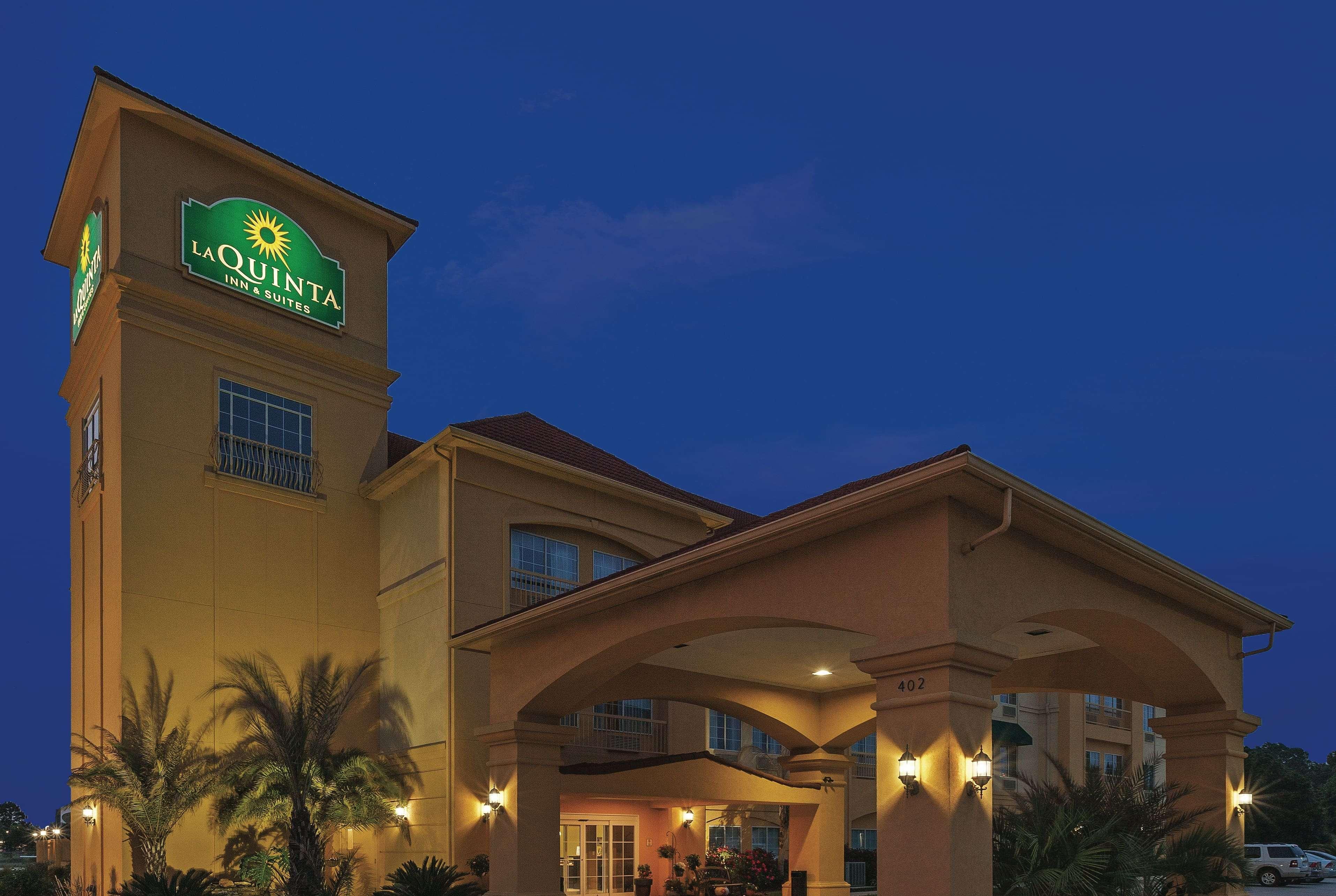 La Quinta By Wyndham Hotel